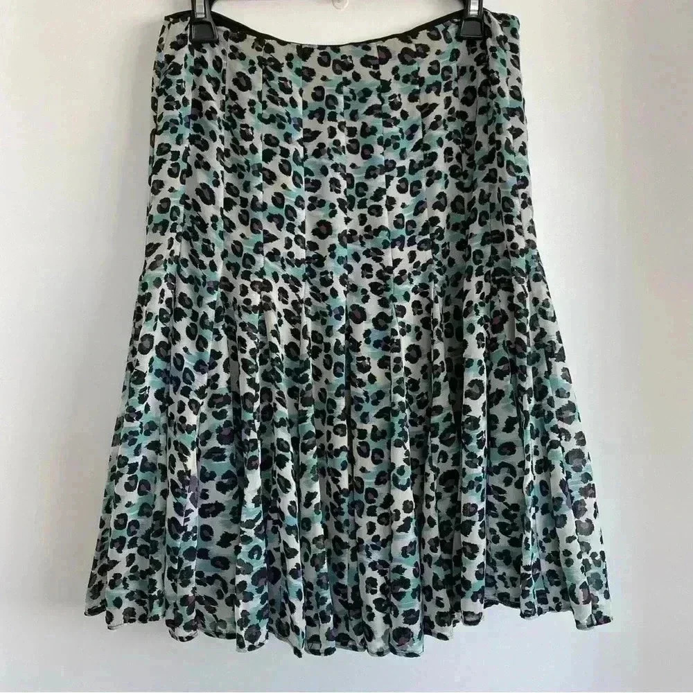 Nicole by Nicole Miller Leopard Print Y2K Low Rise Skirt 4 - Picture 1 of 5